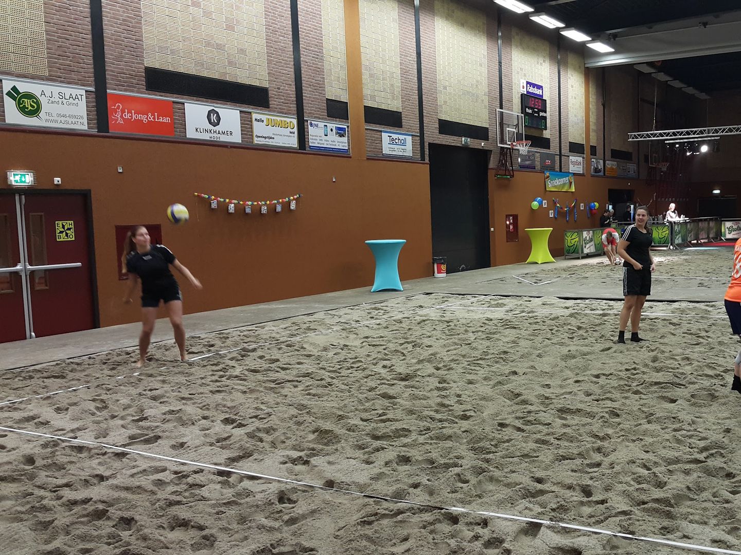Kulturhus De Klaampe in Westerhaar, locatie van de indoor vlooienmarkt