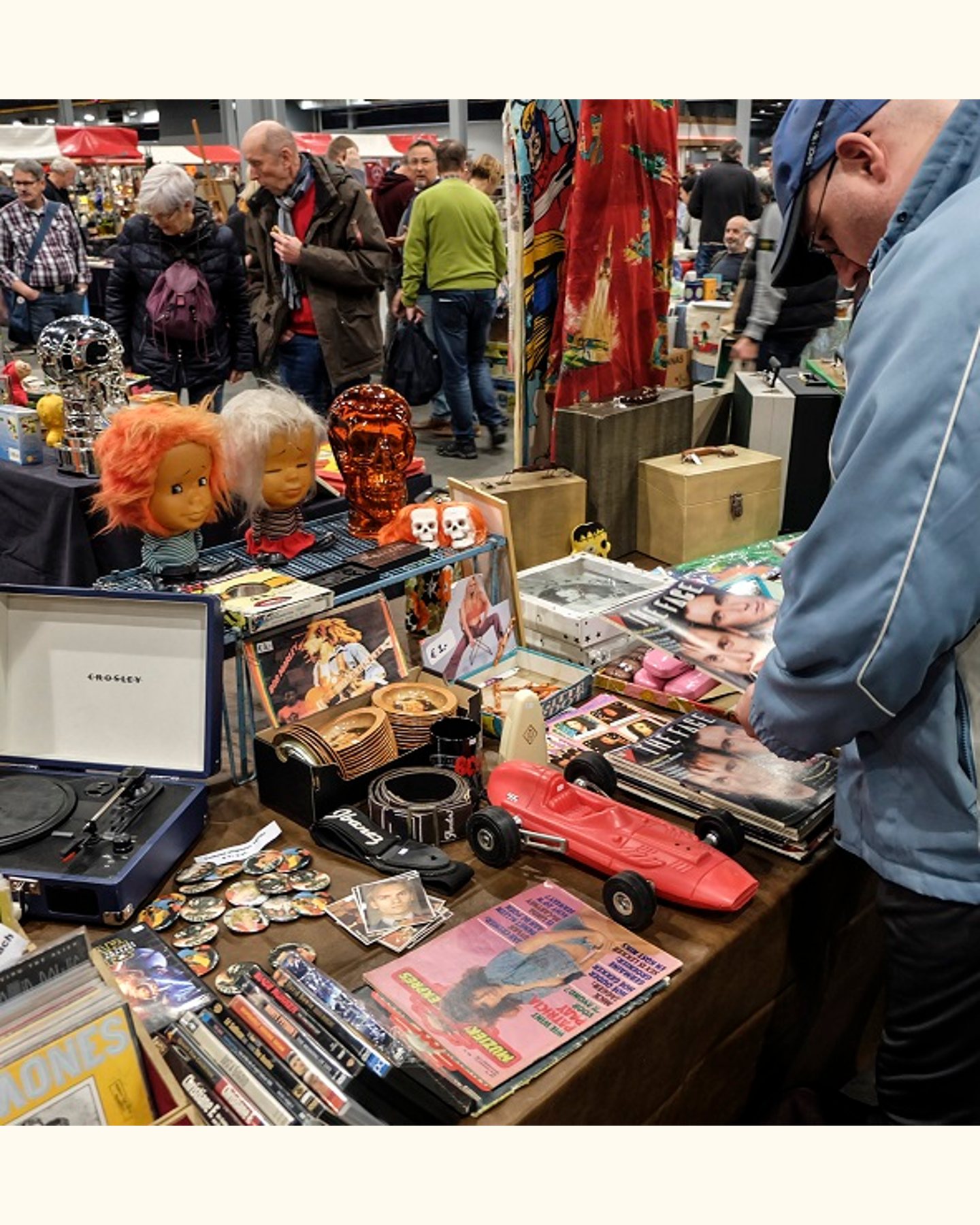 Beeld van Super Snuffelmarkt Expo Houten in Houten.