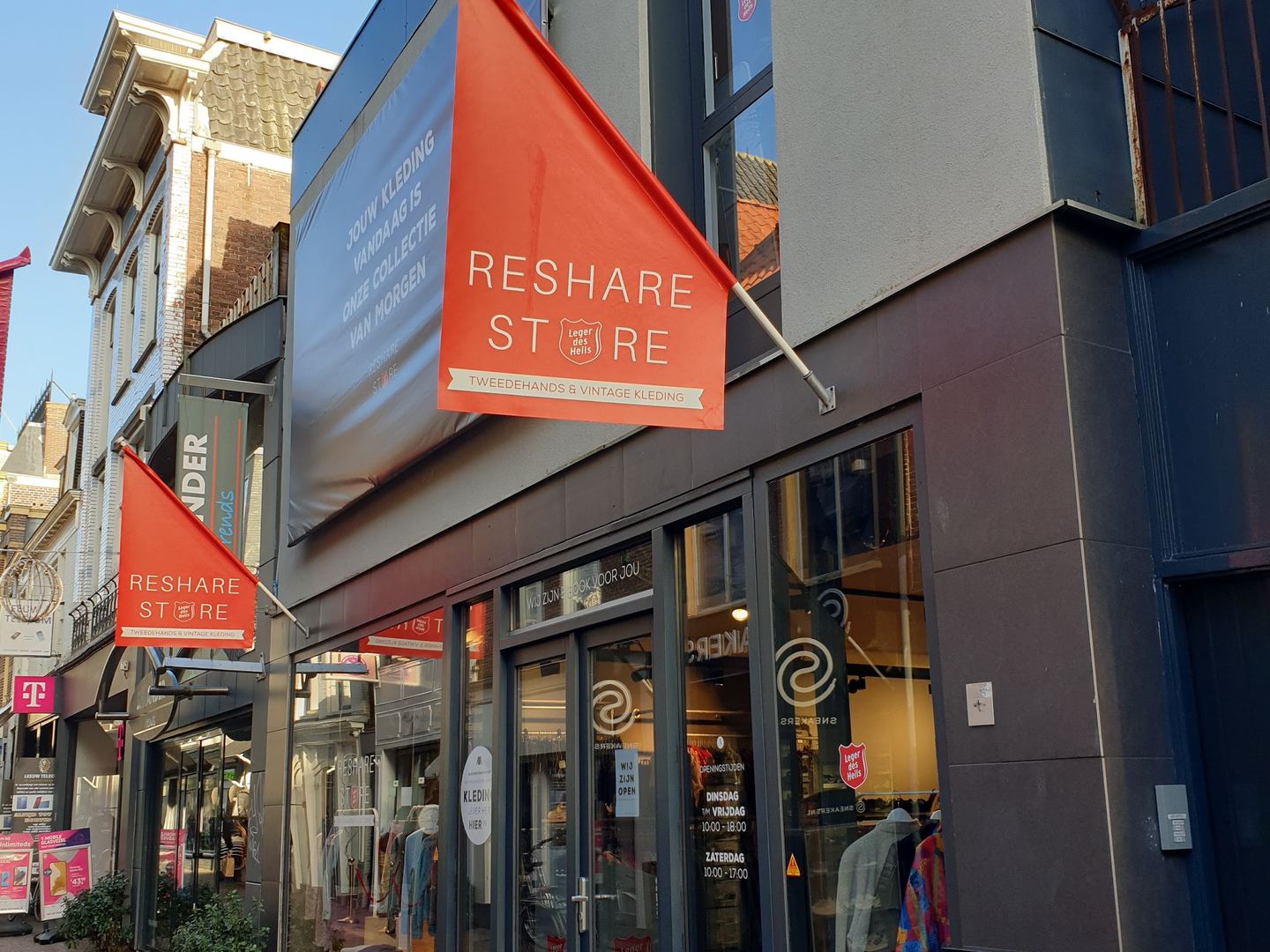 Winkelpui van ReShare Store Alkmaar in Alkmaar